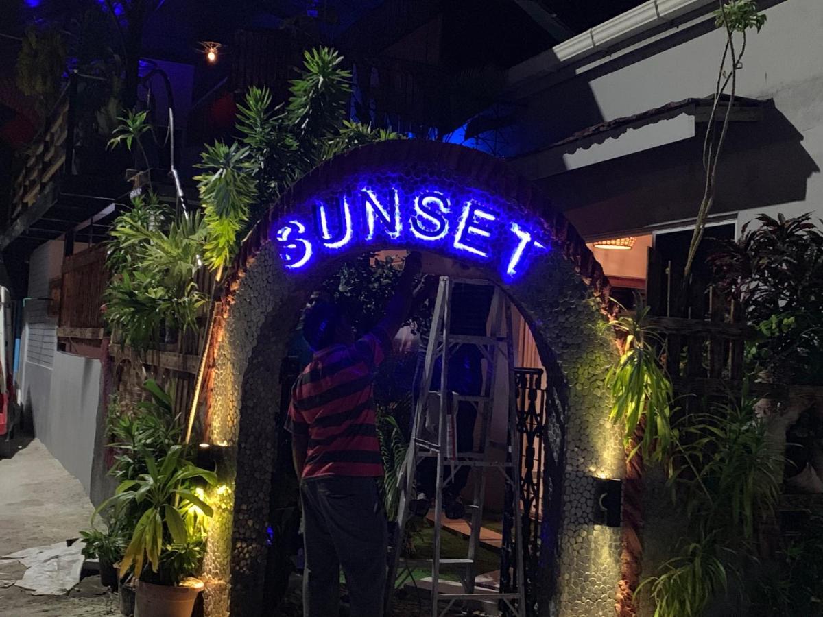 Sunset Holidays Huraa Exterior foto